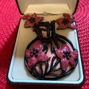 Chico’s Pendant and Pierced Earrings